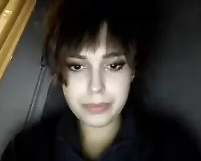 Teen pushes a dildo in herself