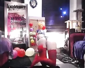 So pretty puertorrican brunette girlfriend show her ass then fuck by his dude