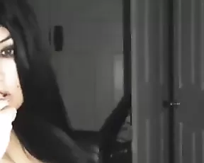 Hot babe with very sexy butt blows and gets rammed