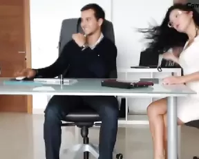 couple .betty.cam perfect body facial office part.1