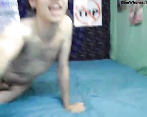 Solo amateur chick dancing and stripping