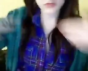 Chinese babe loves to gag deep