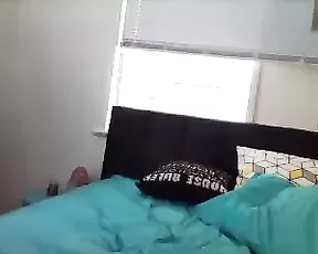 Fat woman gets a dick inside her
