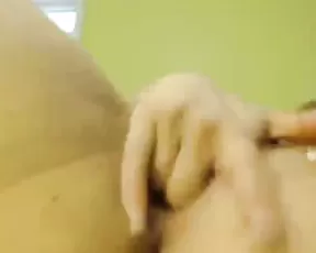 Babe is giving a blow job