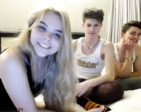 pavlovswhore under Double Attack with 2 big cumshots