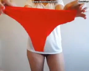 xcleo change panties on her balcony