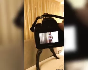 angrymoon ig live 1