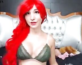 Alexia Gwen Webcam Hot Cosplay Maid