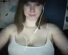 WhiteDoll ShowUp