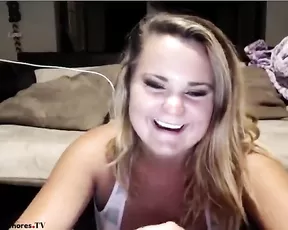 bellanbentley flashing boobs