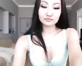Cute blonde in homemade porno