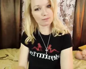 Petite blonde wakes up her lover with a BJ