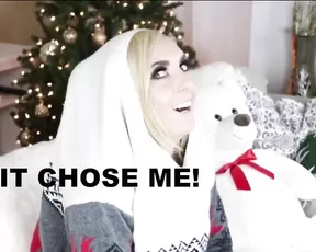 Jessica Nigri - Sweater Party