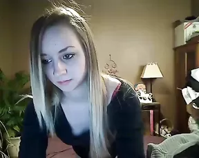 Luna_lolita teasing you until the end in webcam chat room show