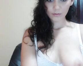 Antonia0 juicy sexy brunette free webcam show