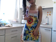 Antoniamartin1 slim girl finger clit on kitchen webcam show
