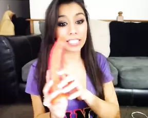 Funcpl22 beautiful teen suck big dildo show pussy webcam show