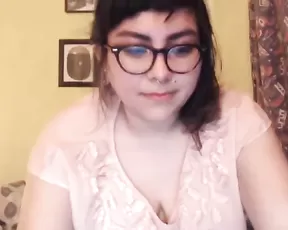 Nerdy babe in glasses gets fucked hard