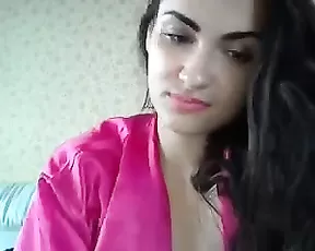 Close up amateur dildoing