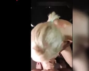 Roxie18 blowjob