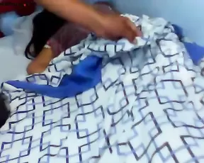 Mi Prima Dormida La Empece a Manocear Y le Gusto