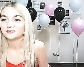 Oliiii_Cute December-24-2017_16-40-58