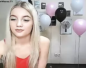 Oliiii_Cute December-24-2017_16-40-58
