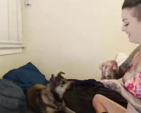 Asian sexy girl loves a doggystyle fuck very much