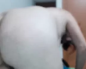 Girlfriend Moana giving another blowjob