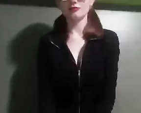 This girl like anal sex