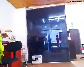 Yenlo seen naked