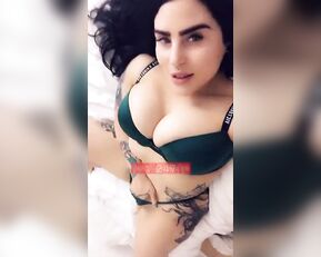 Sex cam Lucy Loe pussy play on bed snapchat premium porn videos