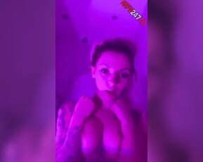 Elisa Rose showing off her beautiful tits and ass in pink neon lighting onlyfans porn videos