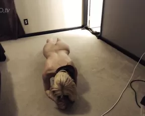 Emma_frost naked workout