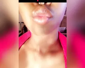 goddessloonah my lips are magical you re hypnotised by their fulln live porn