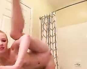 Teen with pony tails spread open and fingering