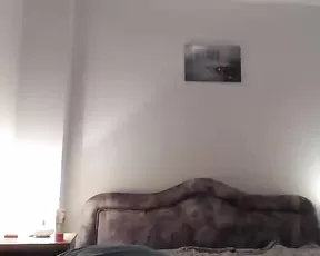 I like her jumping on my cock