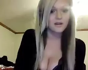 Blonde babe's blowjob