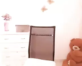 Sexy thing gets a facial