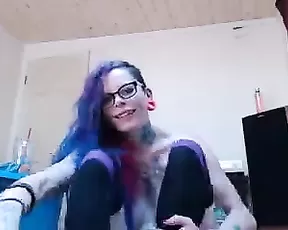 So pretty brunette girlfriend make awezone sex fun and share on web,enjoy