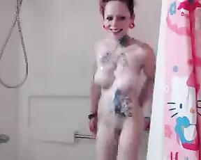 So pretty brunette girlfriend make awezone sex fun and share on web,enjoy