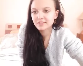 Lusty girlfriend makes her man cum all over her face