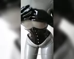 latexx lara 017 live porn