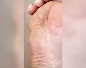 Miss Crystal findomxjulia feet massage with spit onlyfans live porn