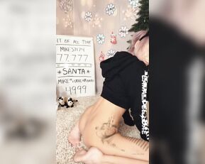 Lana_Del_Bae wiggles and giggles twerking to full song onlyfans Live Porn