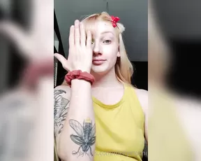 meltymochi catfishing 101 i\'ll be posting more of these types of v xxx onlyfans porn videos