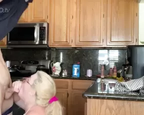 CinnamonnBaby Onlyfans Kitchen Doggy
