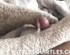 lsquirtles i love rubbing daddy with my cute lil sockie feets want me to give you a lil footsies xxx onlyfans porn videos