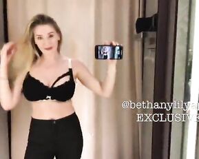 Beth Lily perfect bra onlyfans porn videos