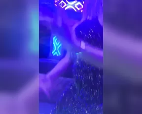 alexis_texas exclusive_teamtexass_footage_see_how_we_party_on_the_way_to_the_club onlyfans xxx porn